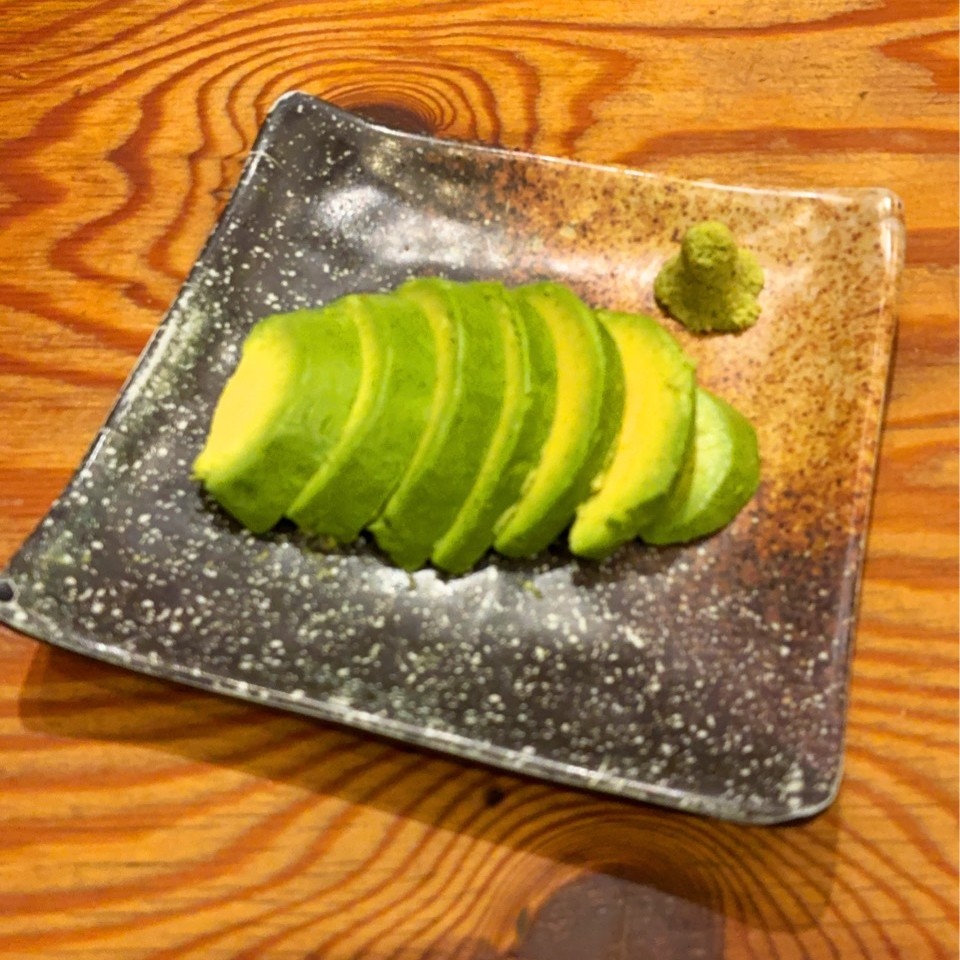 アボカド刺しの画像