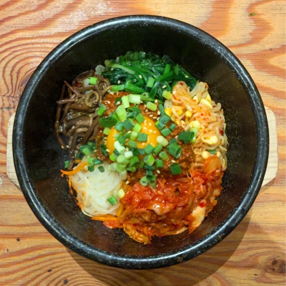 石焼ビビンバの画像